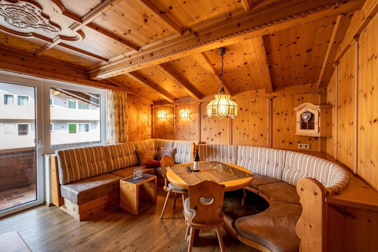 Rustika - Appartements&Spa Ehrwald Exterior foto