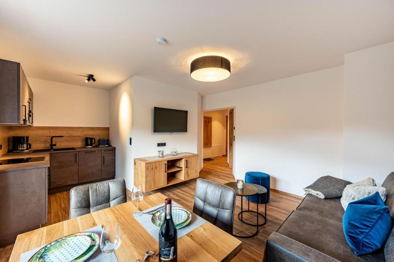 Rustika - Appartements&Spa Ehrwald Exterior foto