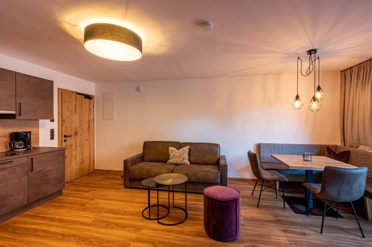 Rustika - Appartements&Spa Ehrwald Exterior foto
